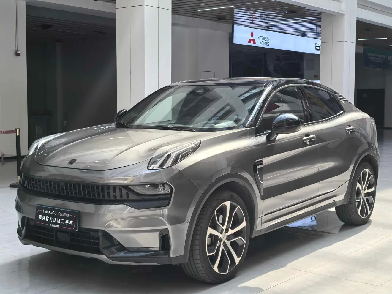 Lynk & Co 05