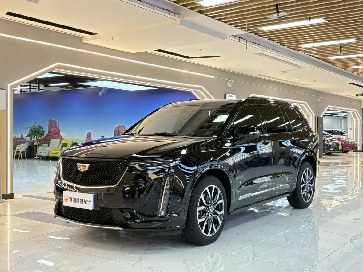 Cadillac XT6