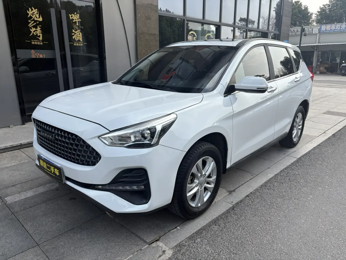 Haval M6