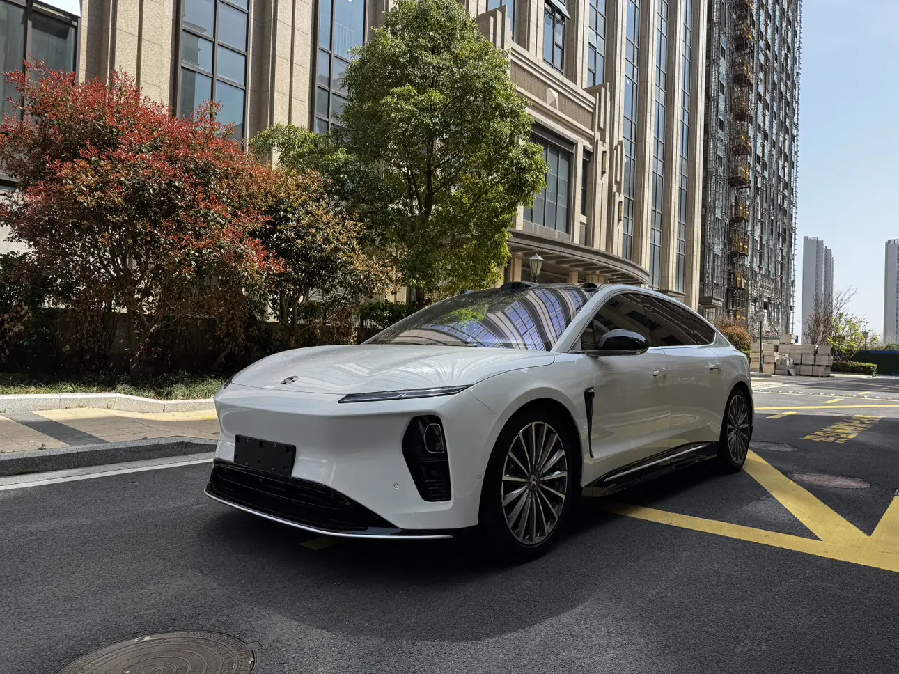 NIO ET9