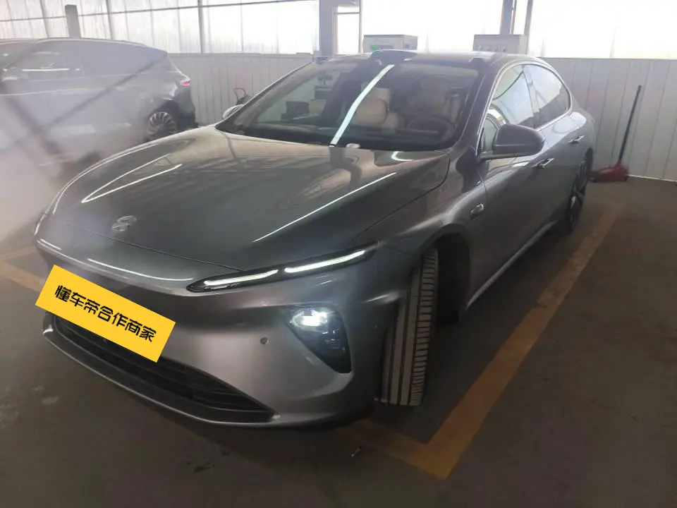 NIO ET7