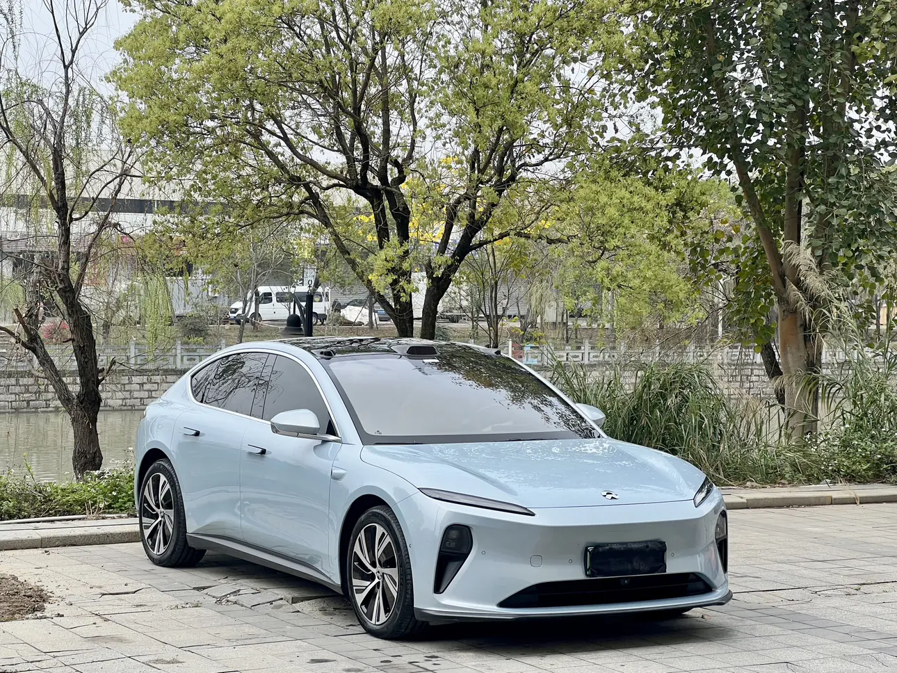 NIO ET5