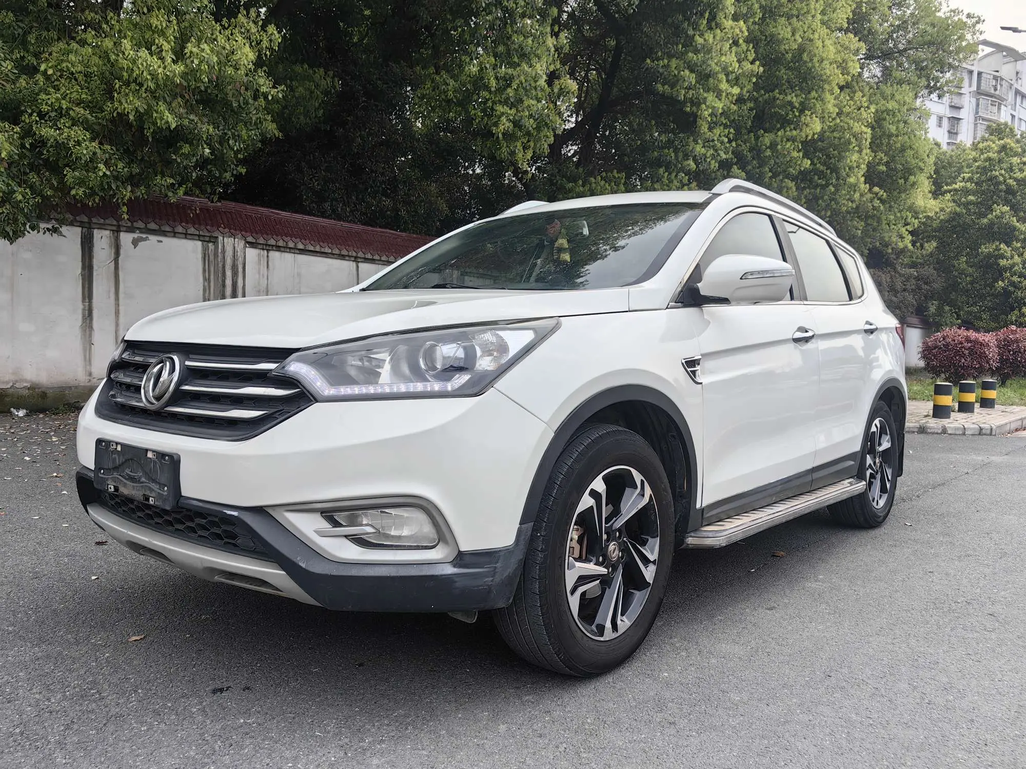 Dongfeng Fengshen AX7