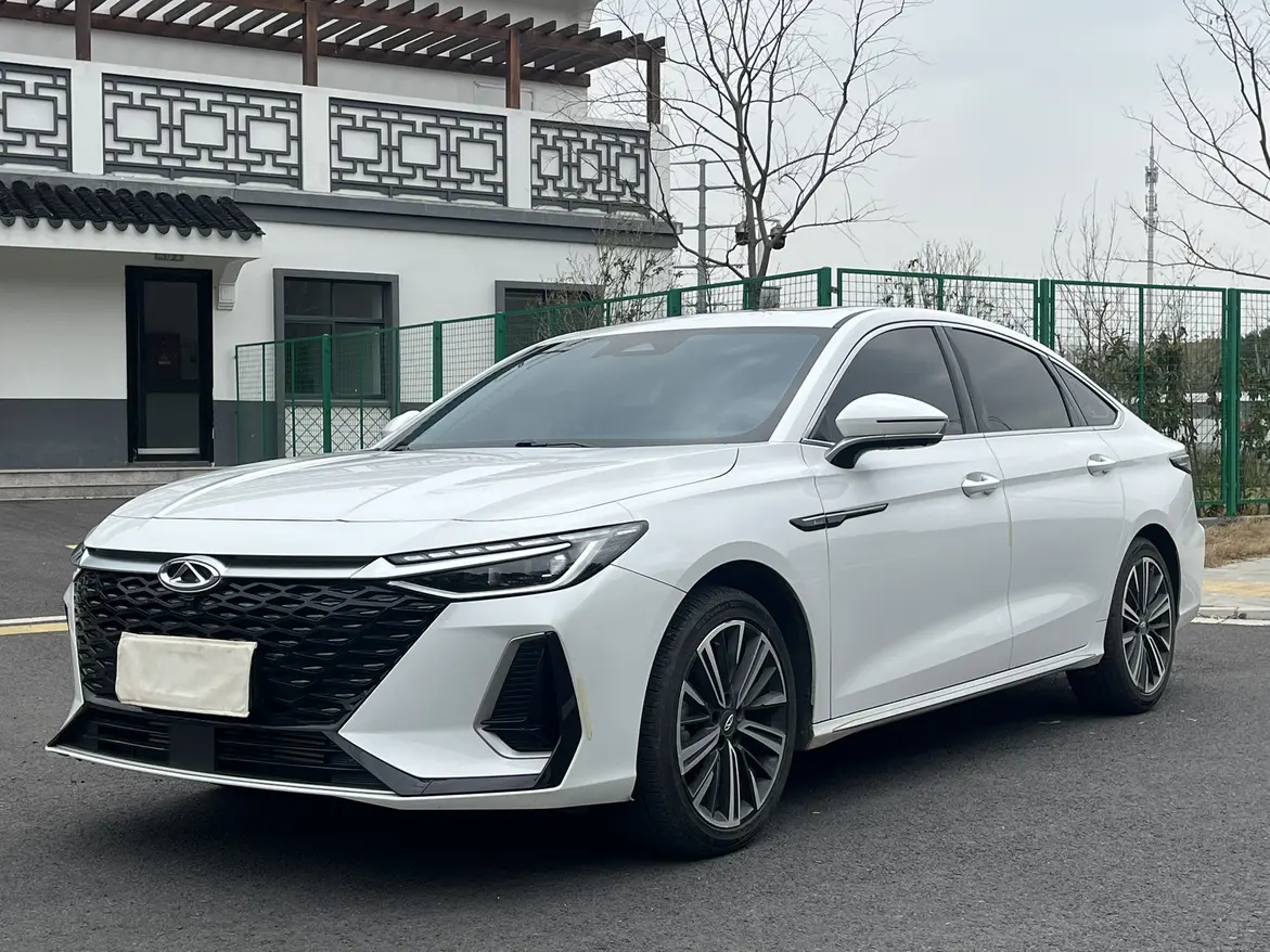 Chery Arrizo 8  из Китая