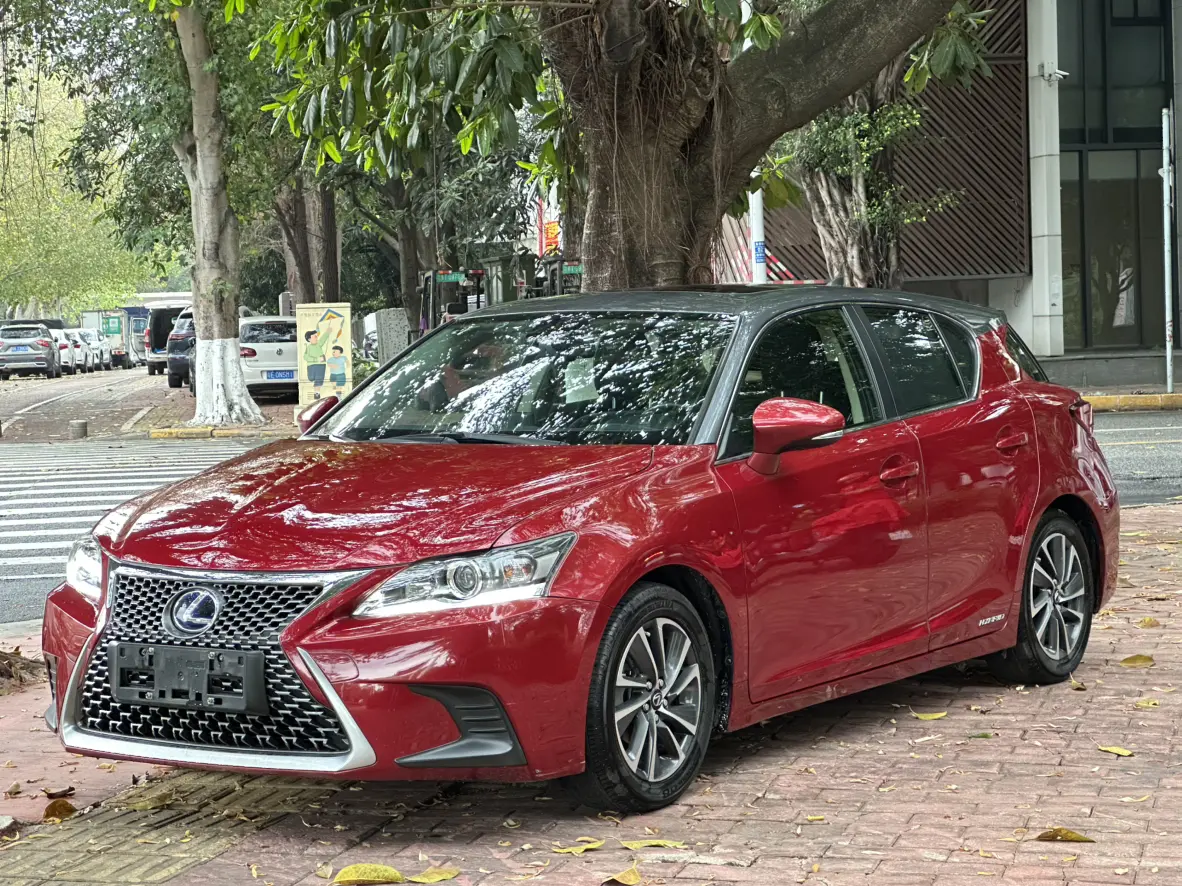 Lexus CT