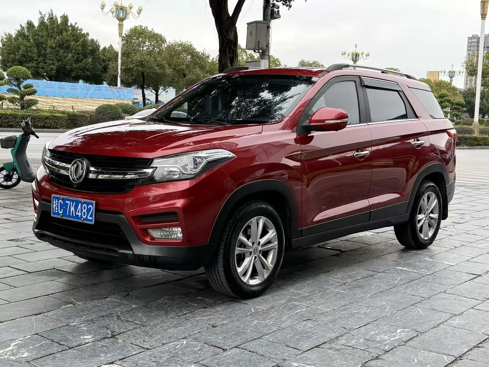 Dongfeng Scenery S560