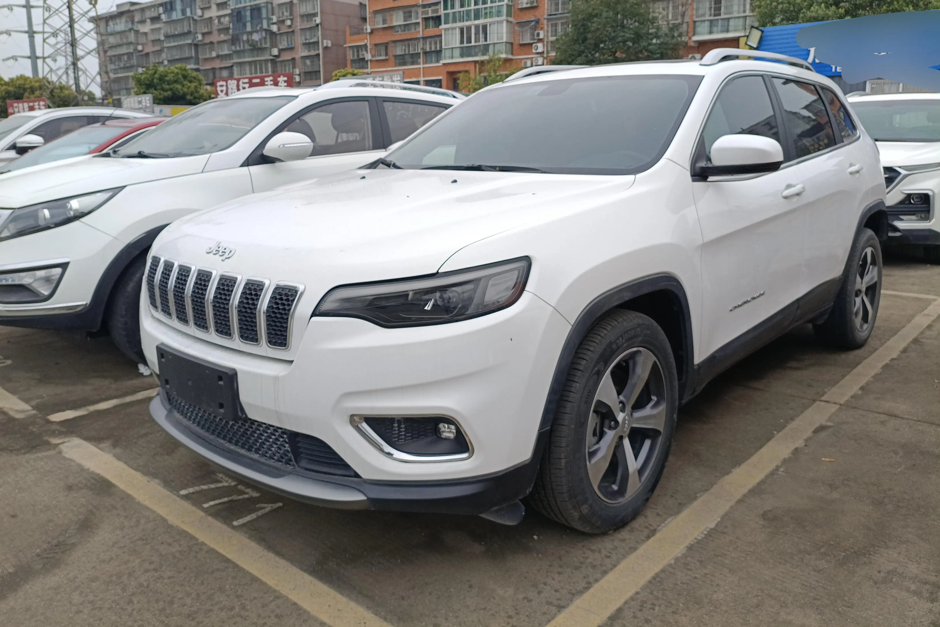 Jeep Cherokee