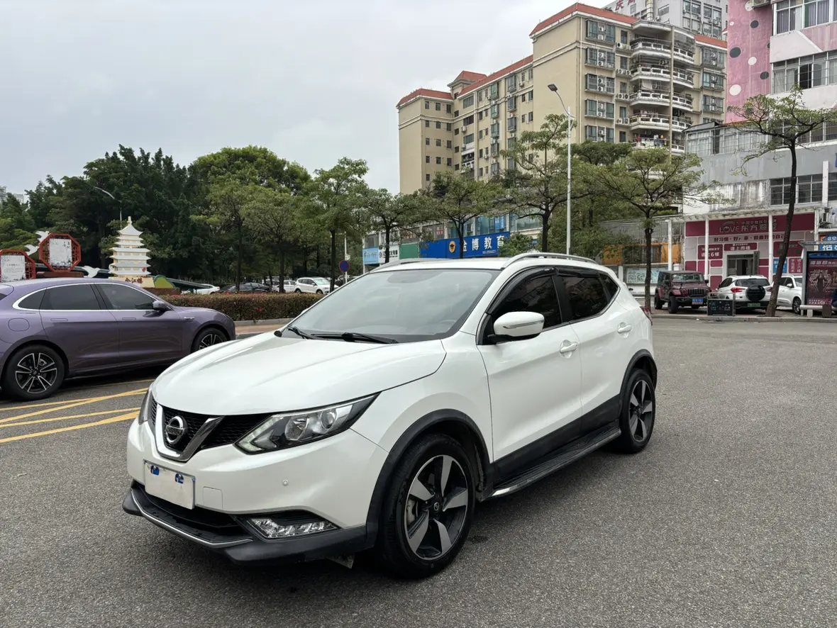 Nissan Qashqai  из Китая