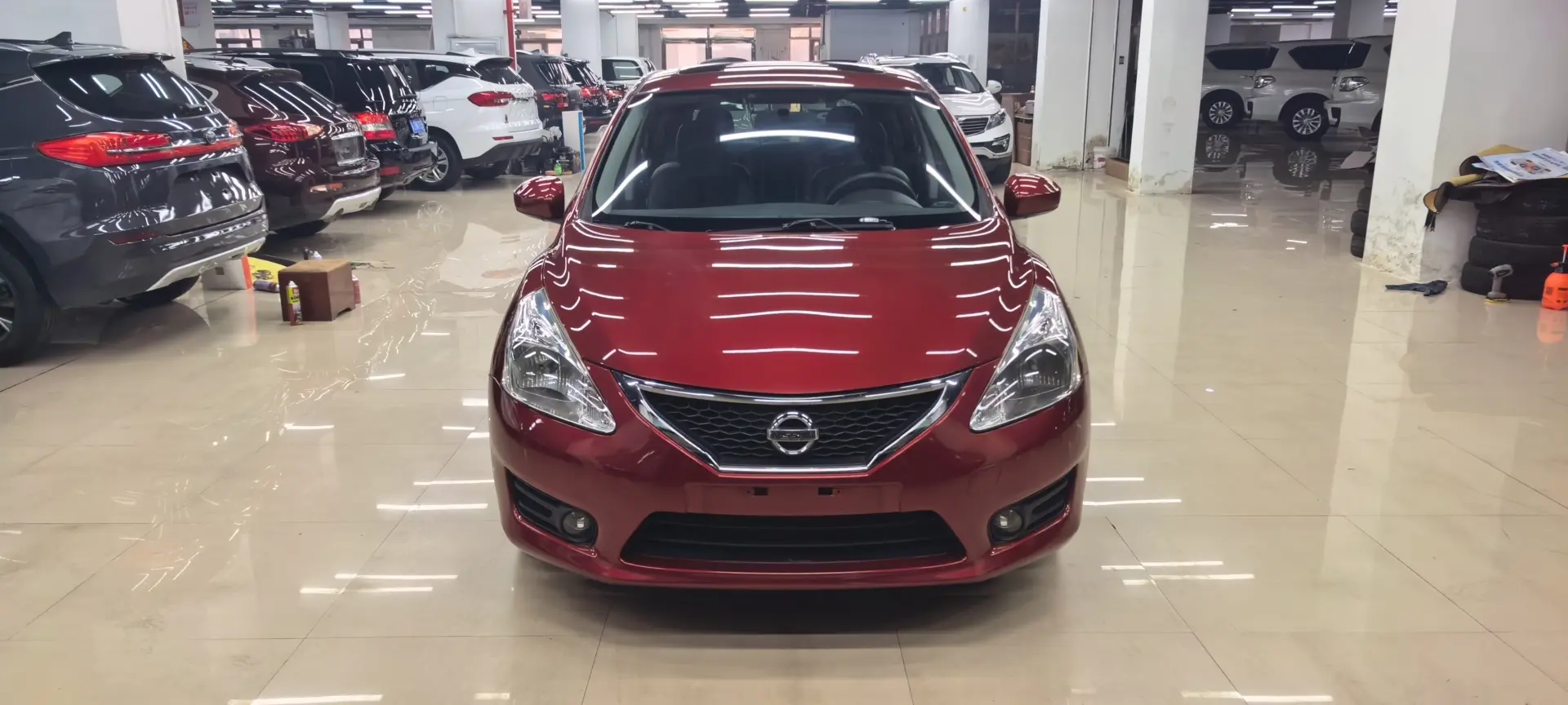 Nissan Tiida  из Китая