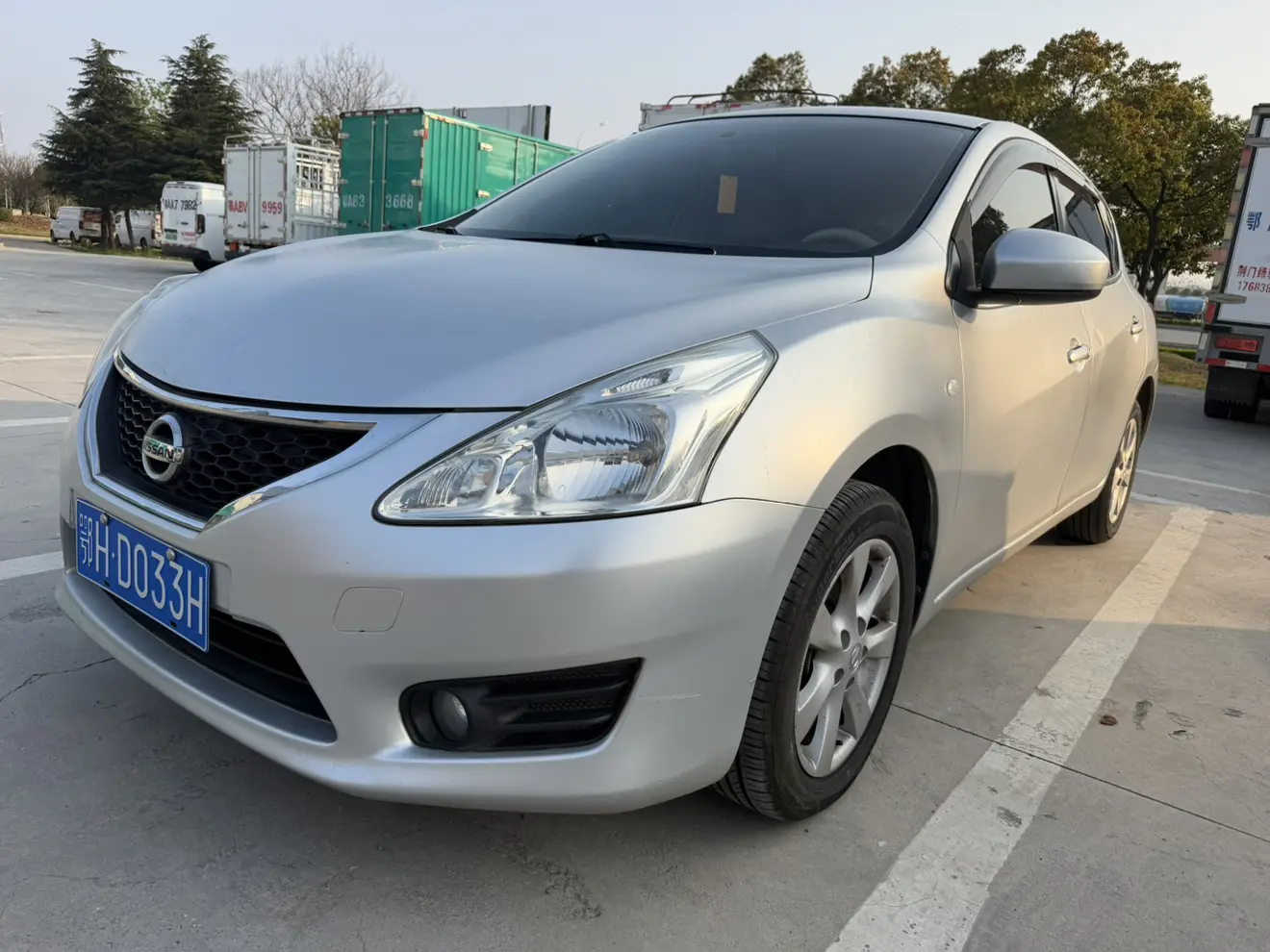 Nissan Tiida  из Китая