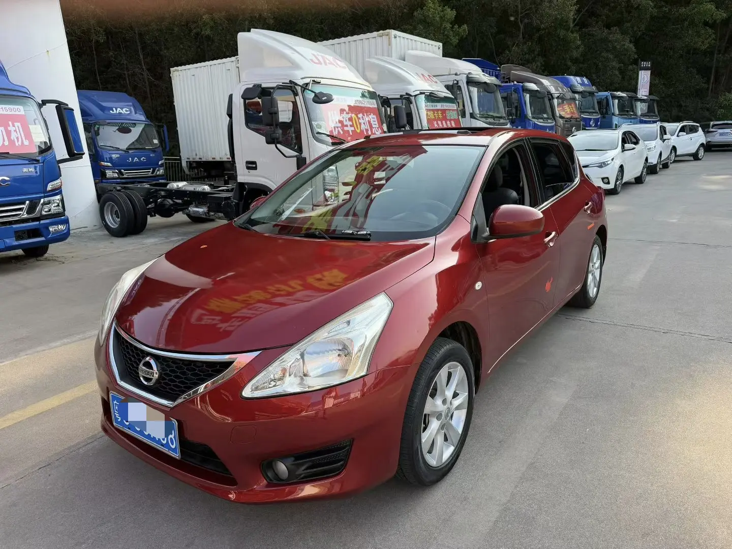 Nissan Tiida  из Китая