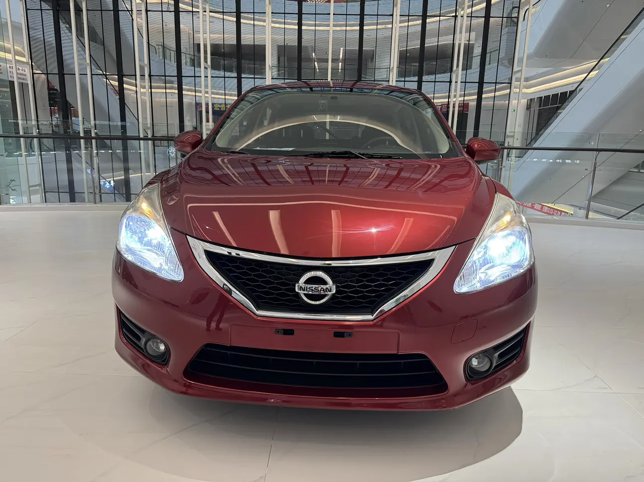 Nissan Tiida  из Китая