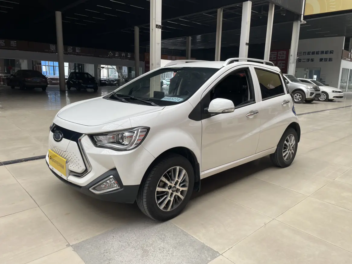 Jiangxi JAC iEV6E  из Китая