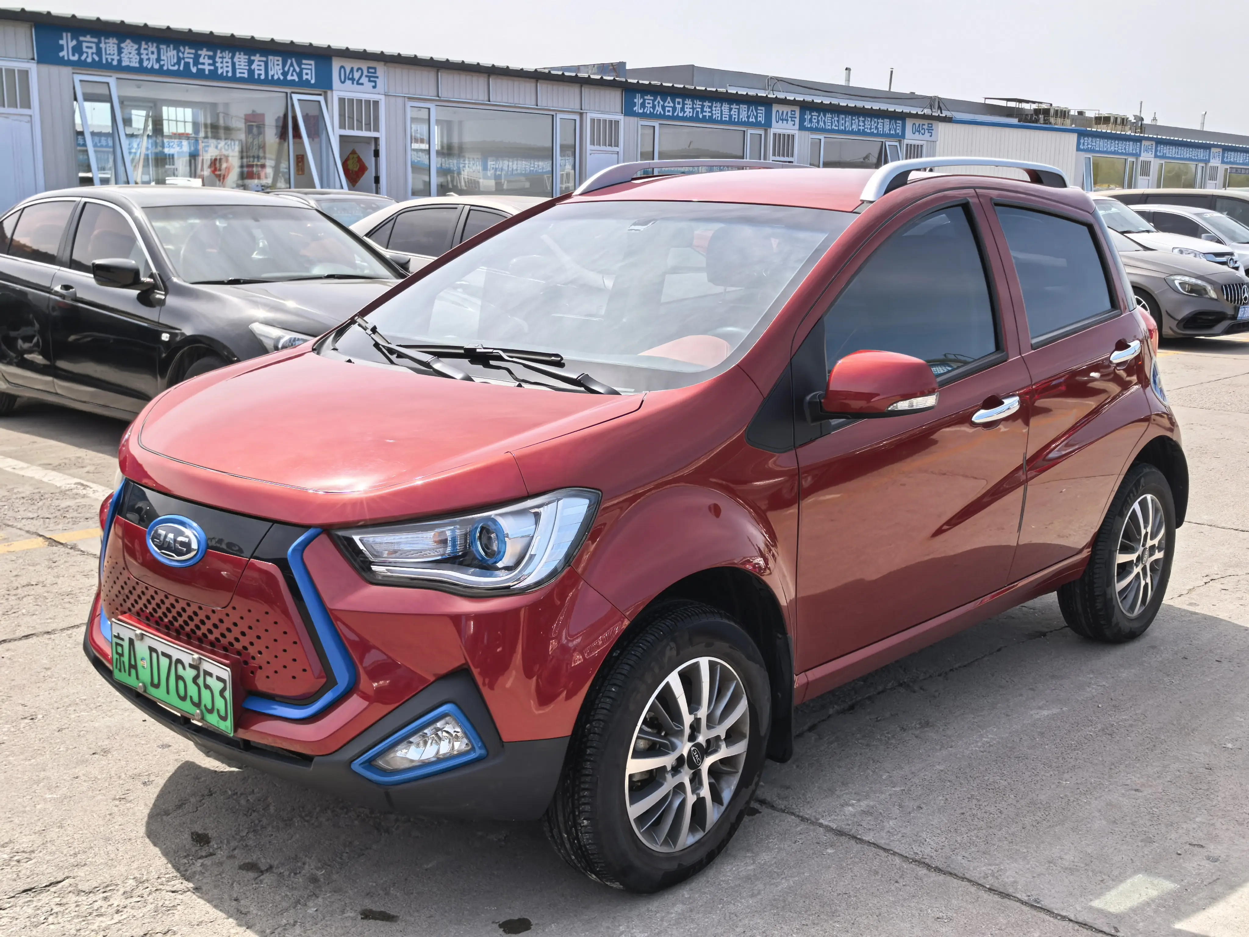 Jiangxi JAC iEV6E  из Китая