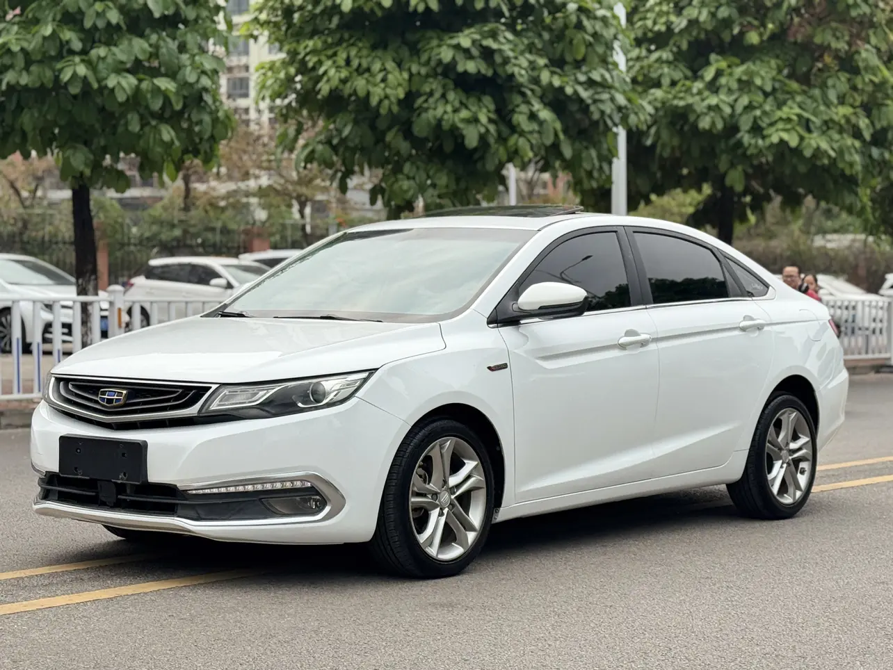 Geely Emgrand GL