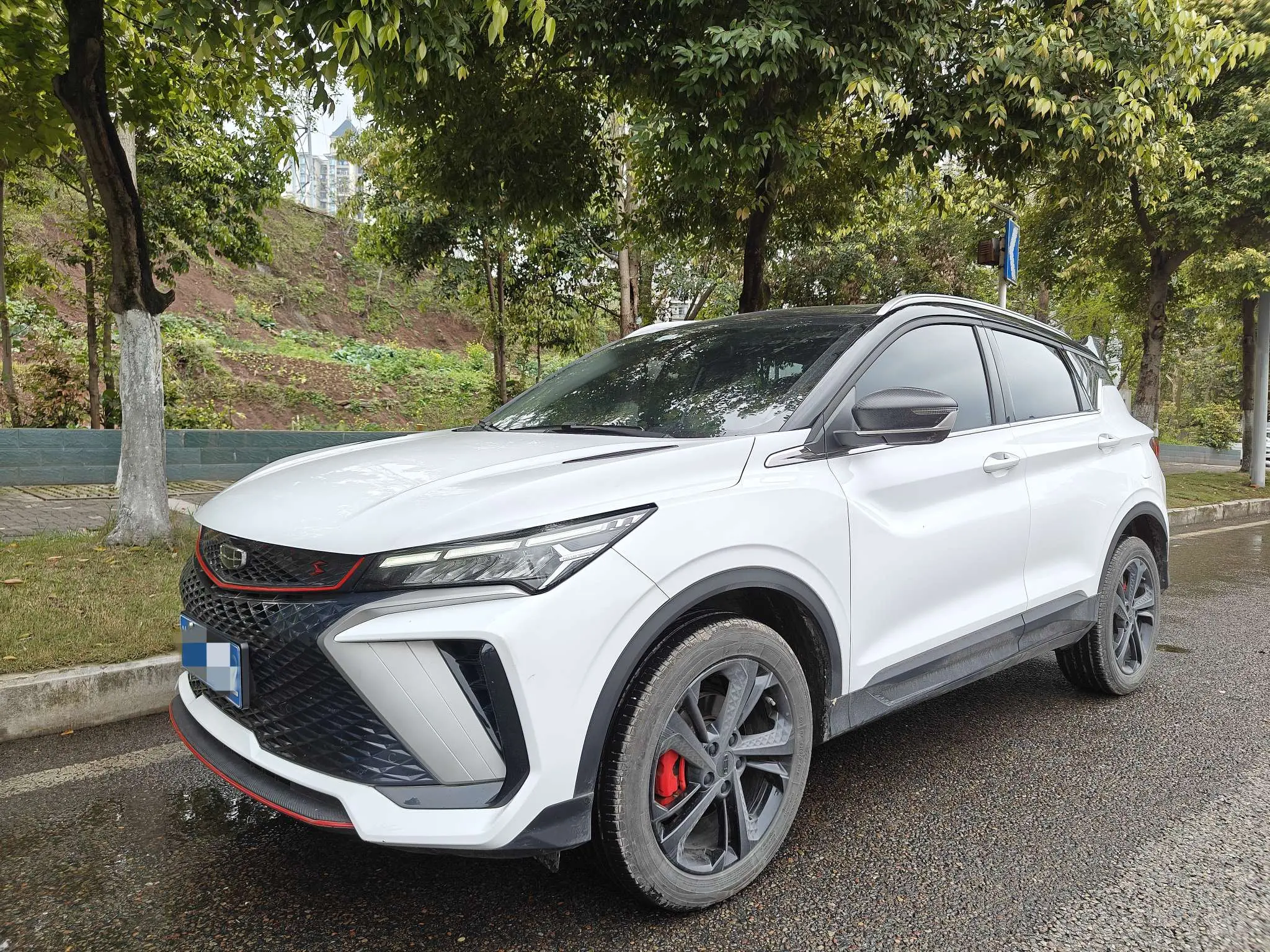 Geely Coolray SX11
