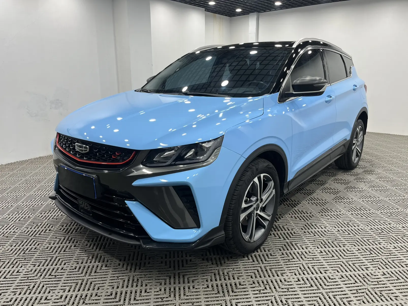 Geely Coolray SX11