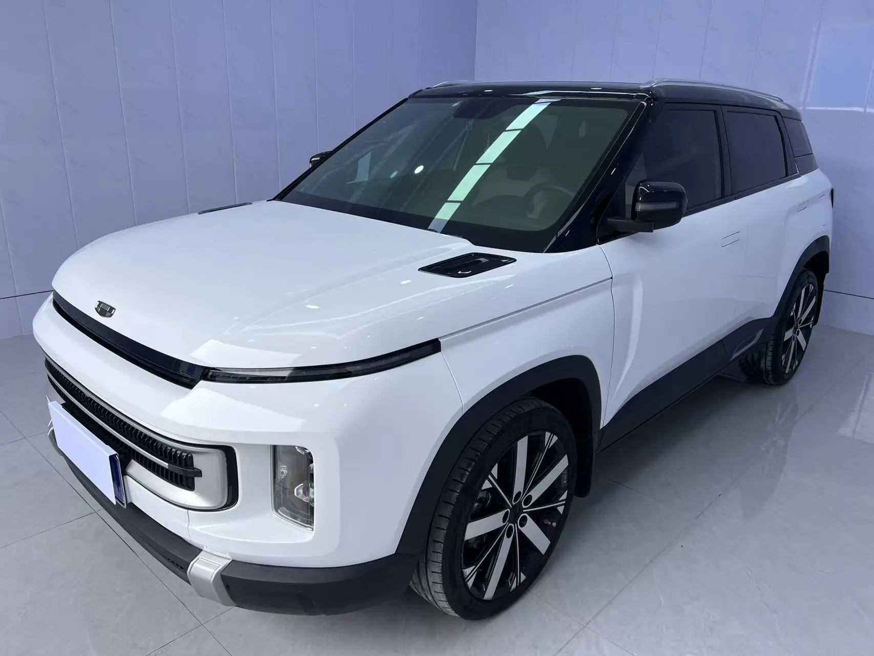 Geely ICON