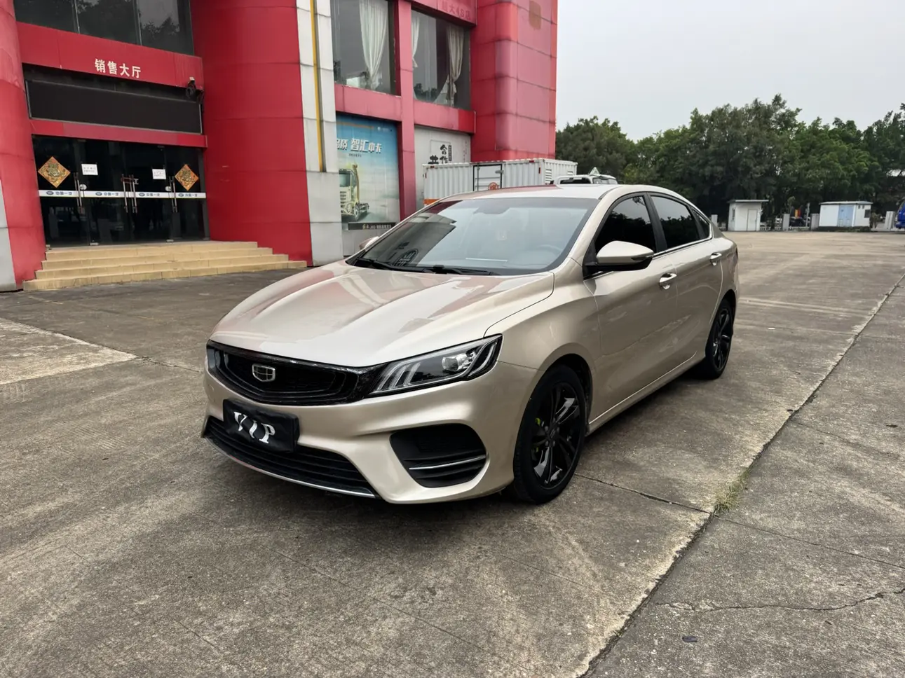 Geely Binrui  из Китая