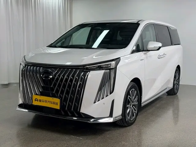 GAC Trumpchi M8