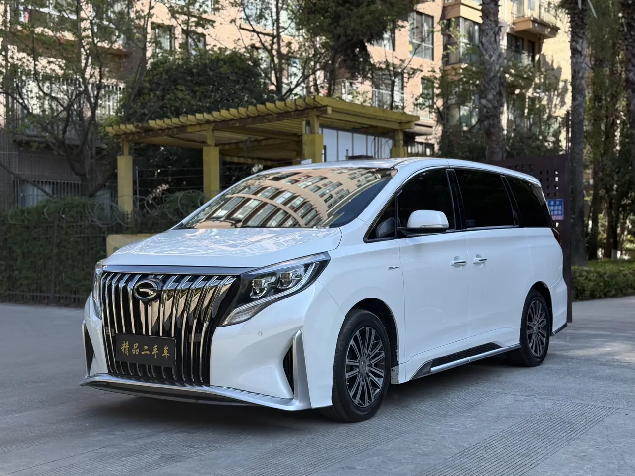 GAC Trumpchi M8