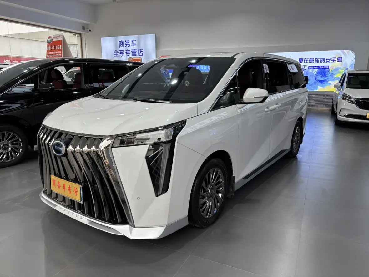 GAC Trumpchi M8