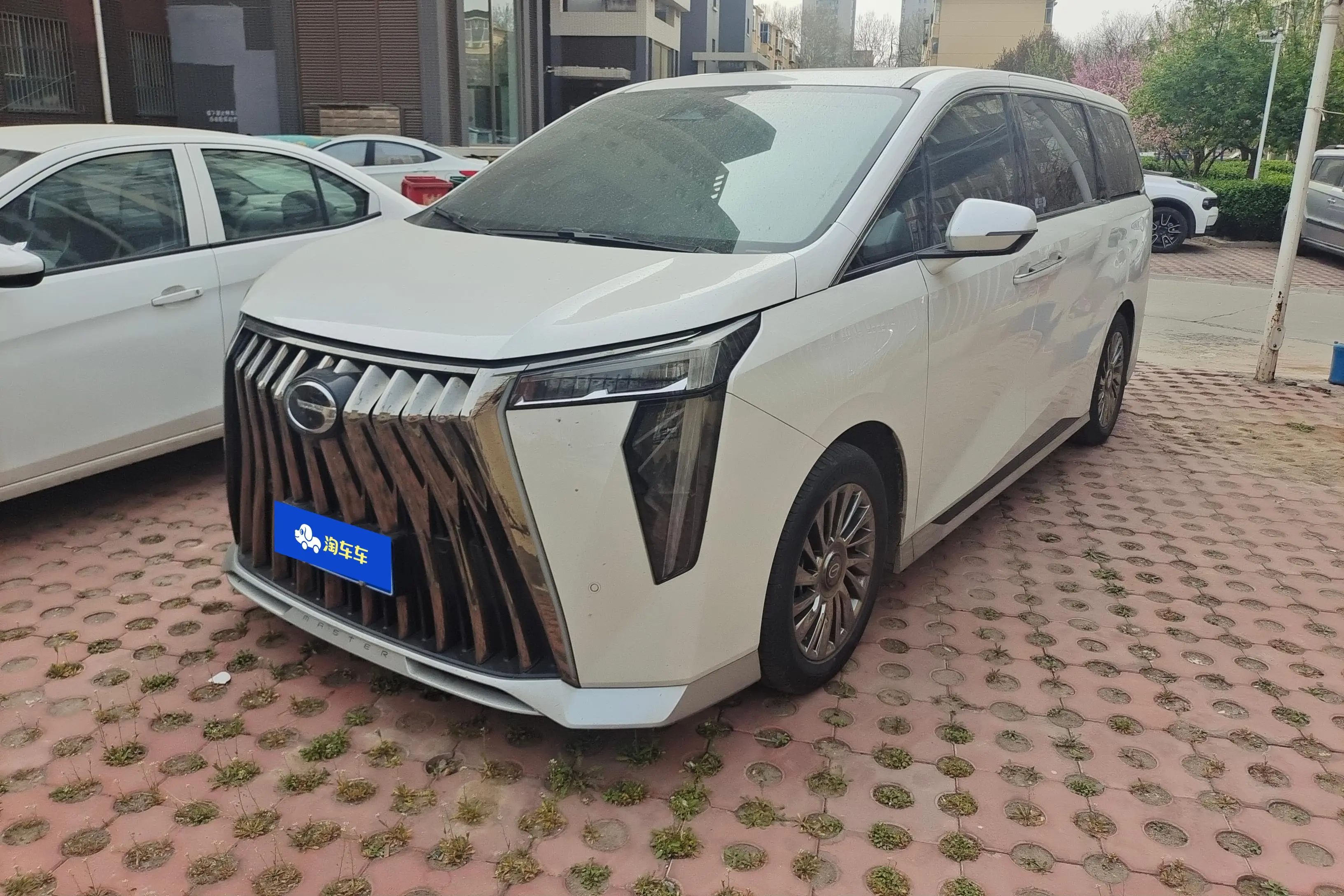 GAC Trumpchi M8