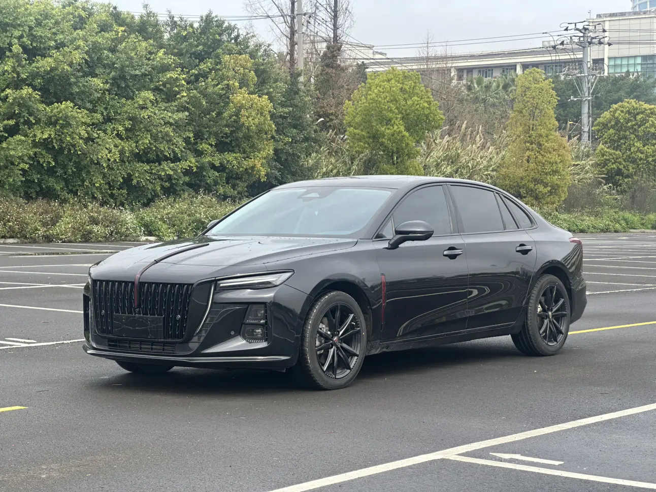 Hongqi H5