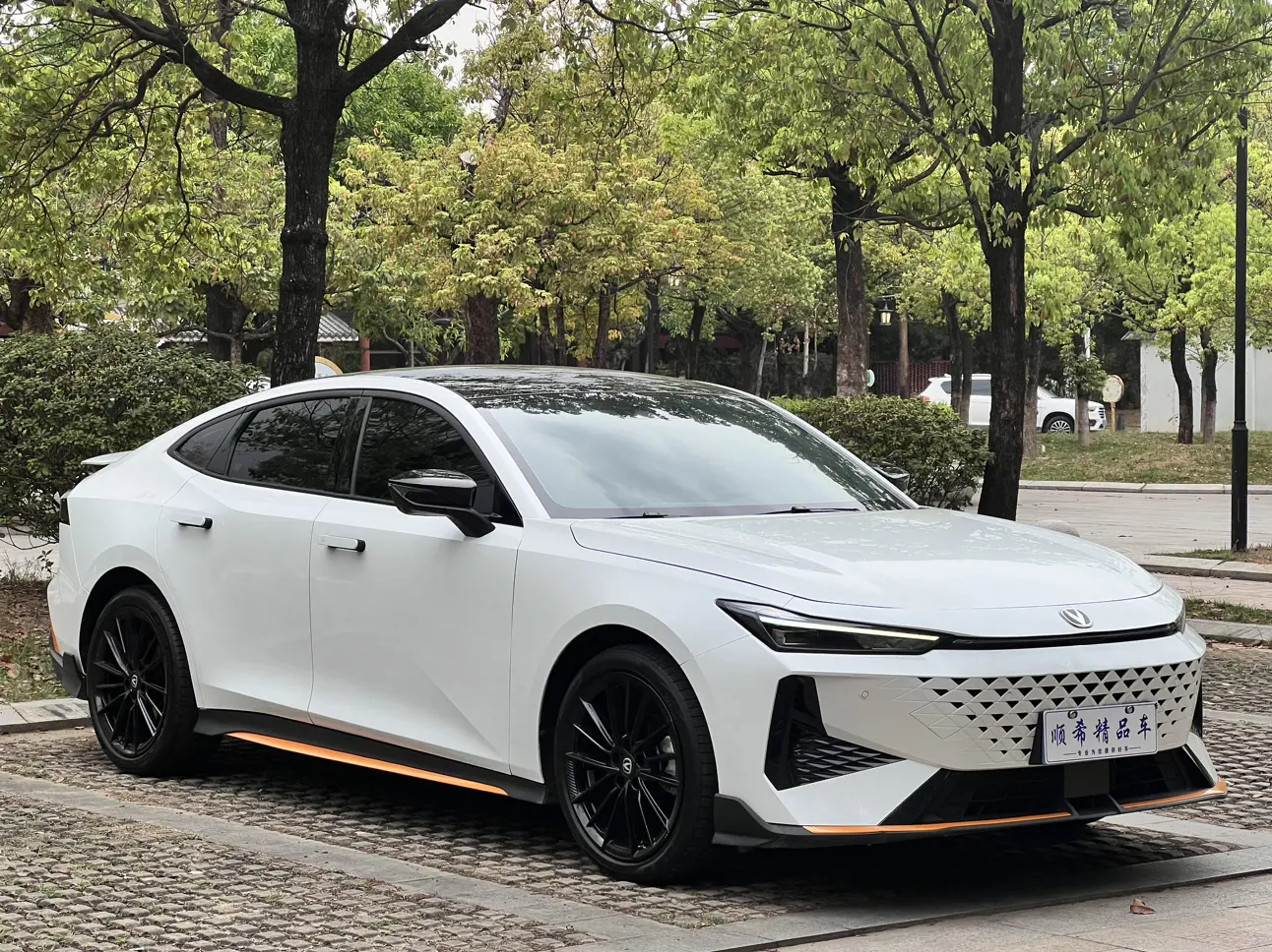 Changan UNI-V