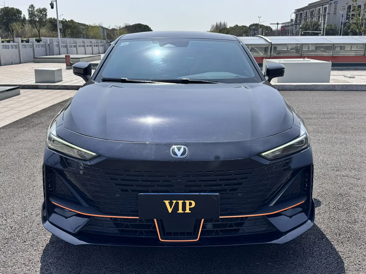 Changan UNI-V  из Китая