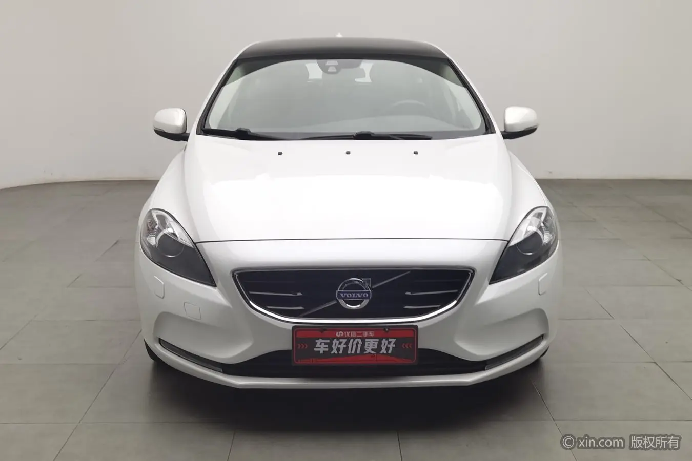 Volvo V40  из Китая