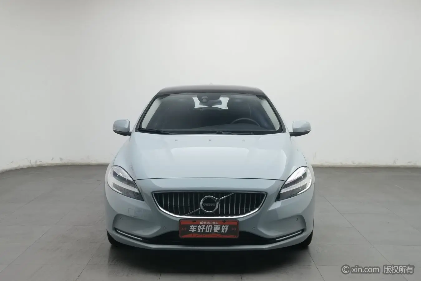 Volvo V40  из Китая