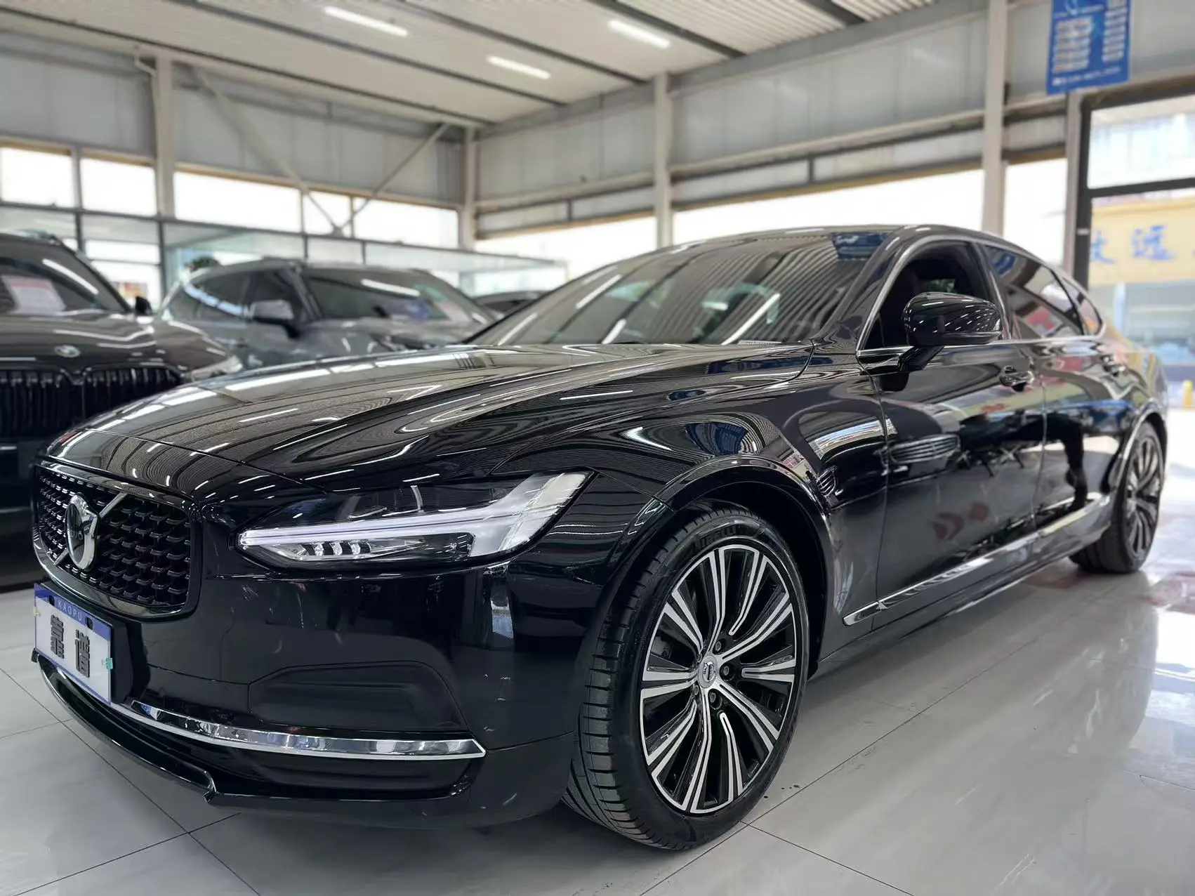 Volvo S90