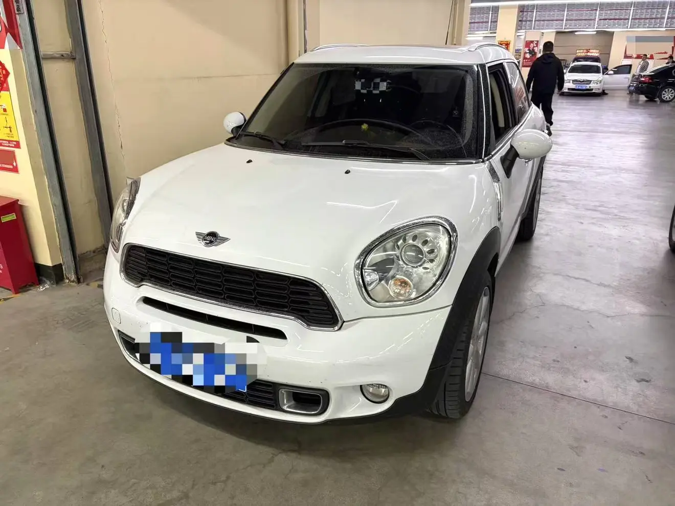 MINI COUNTRYMAN