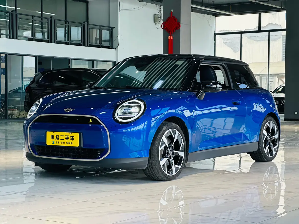 MINI ELECTRIC  COOPER  из Китая