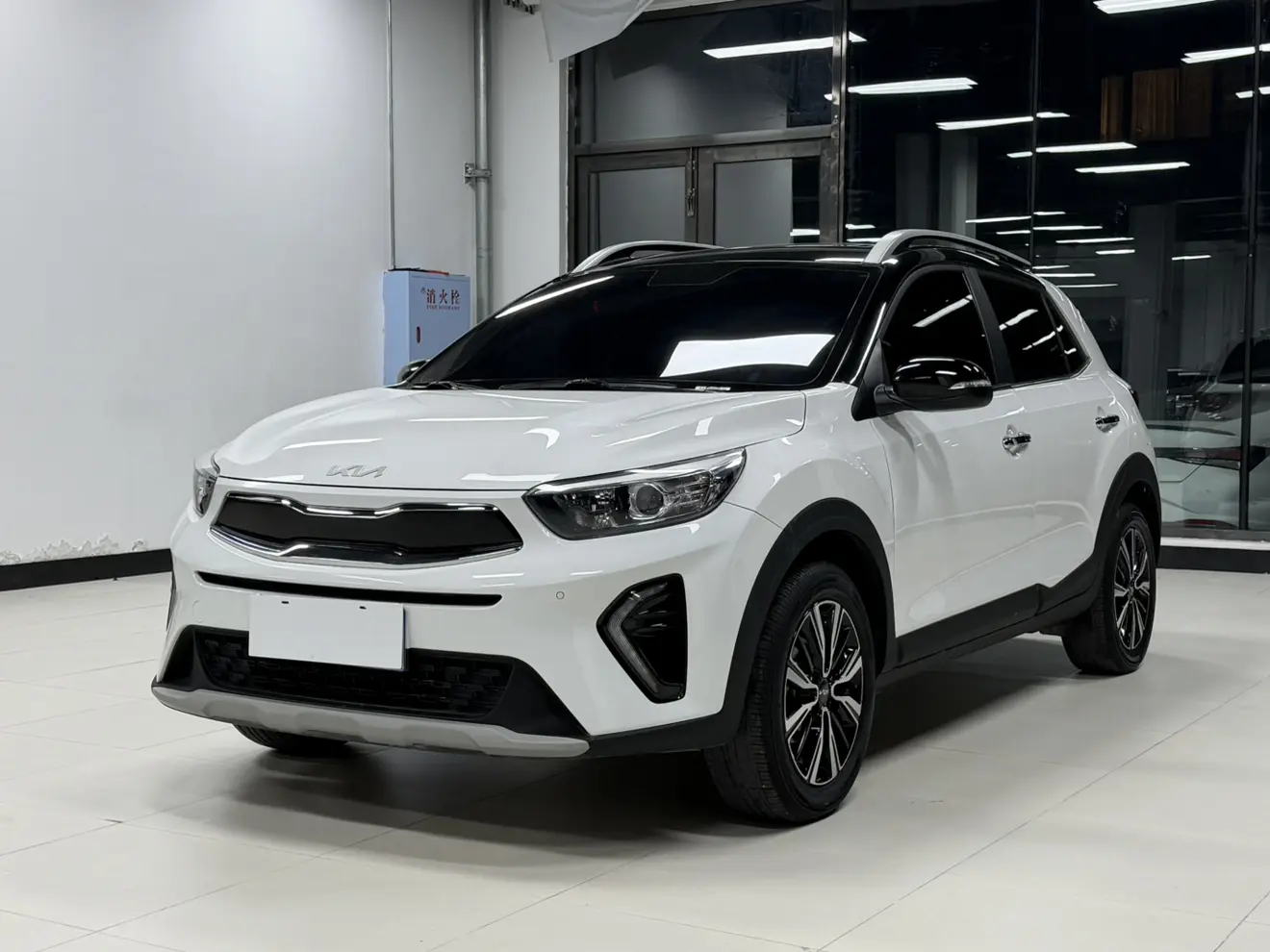 Kia KX1