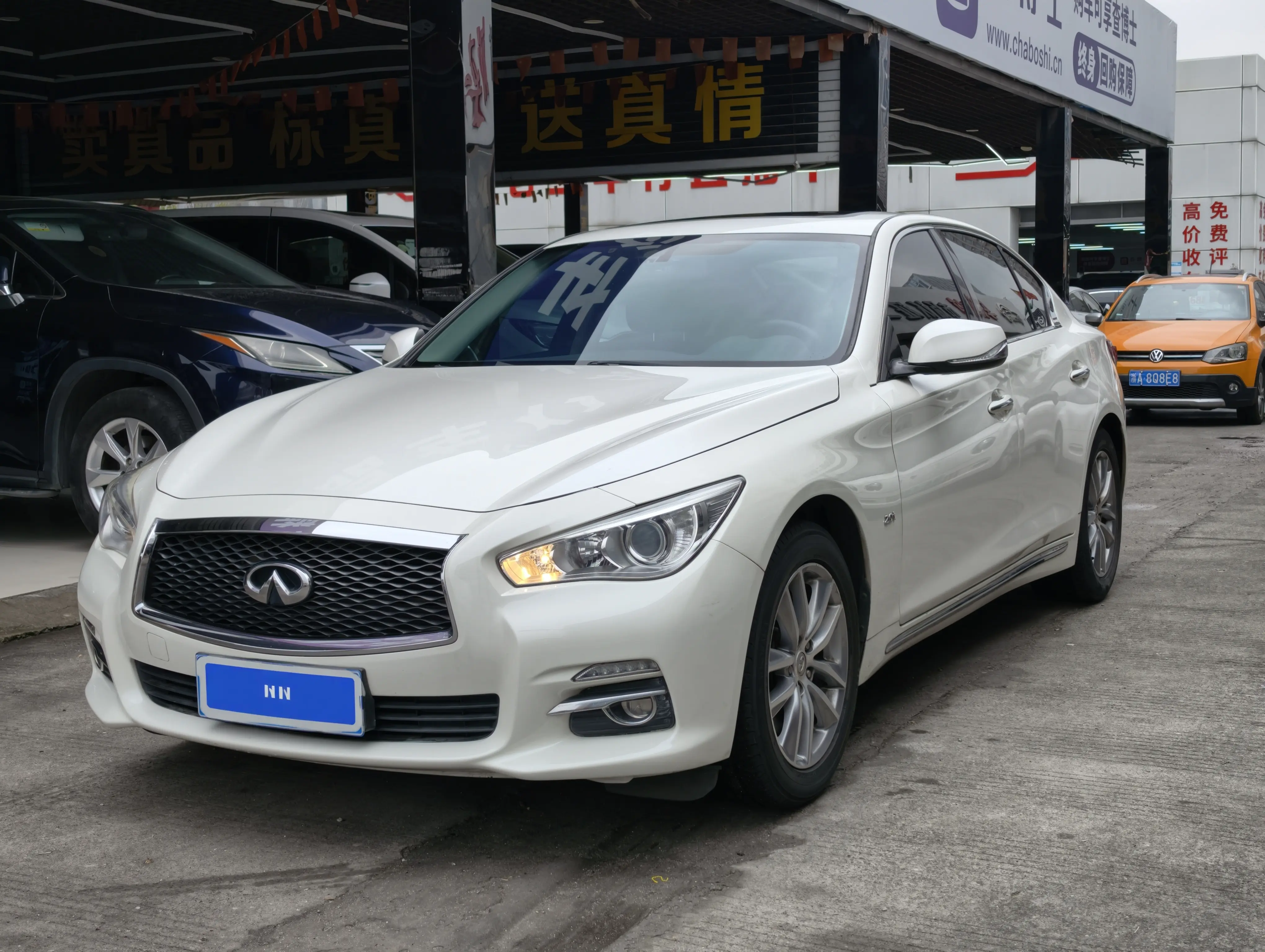 Infiniti Q50L