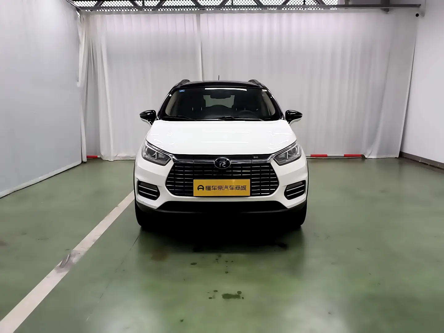 BYD Yuan EV  из Китая