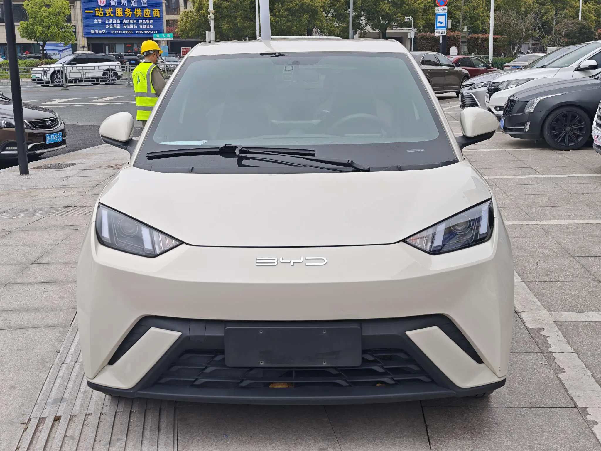 BYD Seagull  из Китая