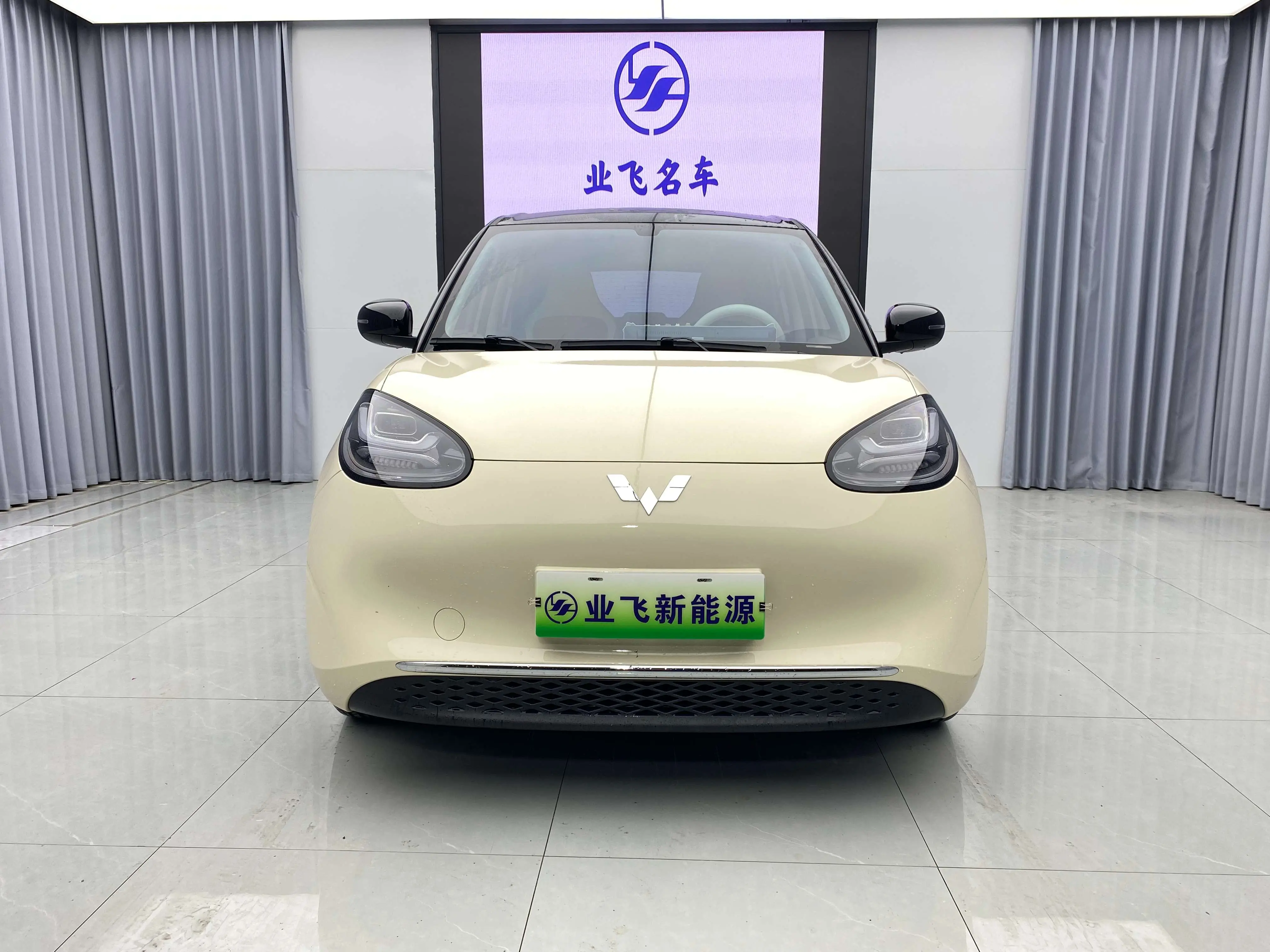 Wuling Bingo  из Китая