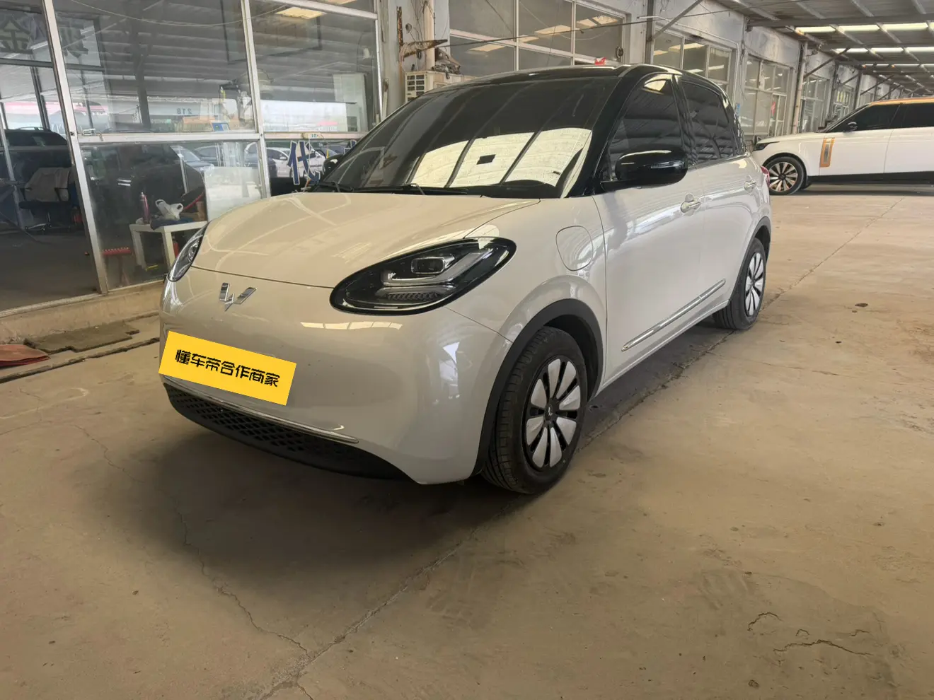 Wuling Bingo  из Китая