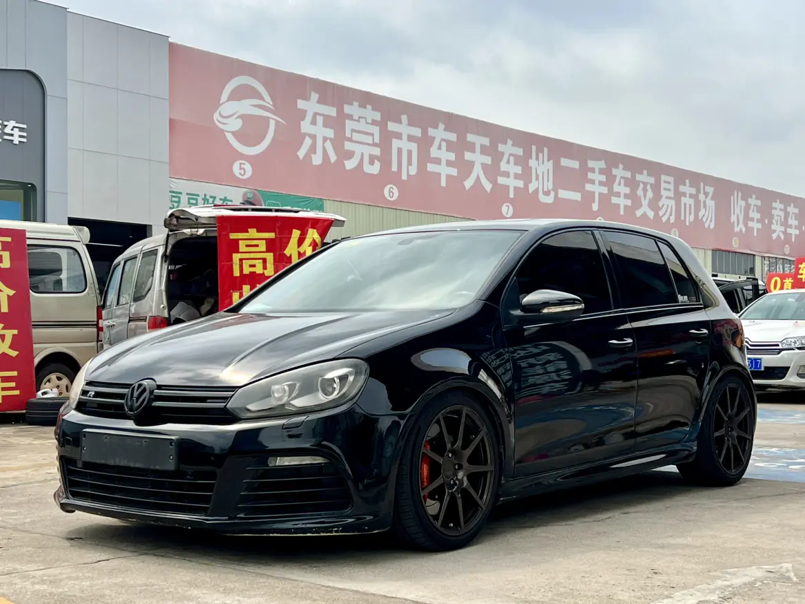 Volkswagen Golf  из Китая