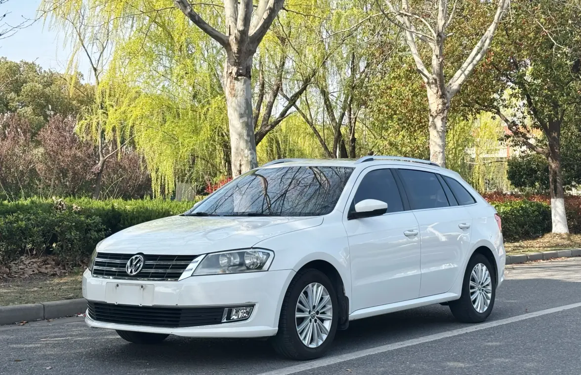 Volkswagen Langxing  из Китая