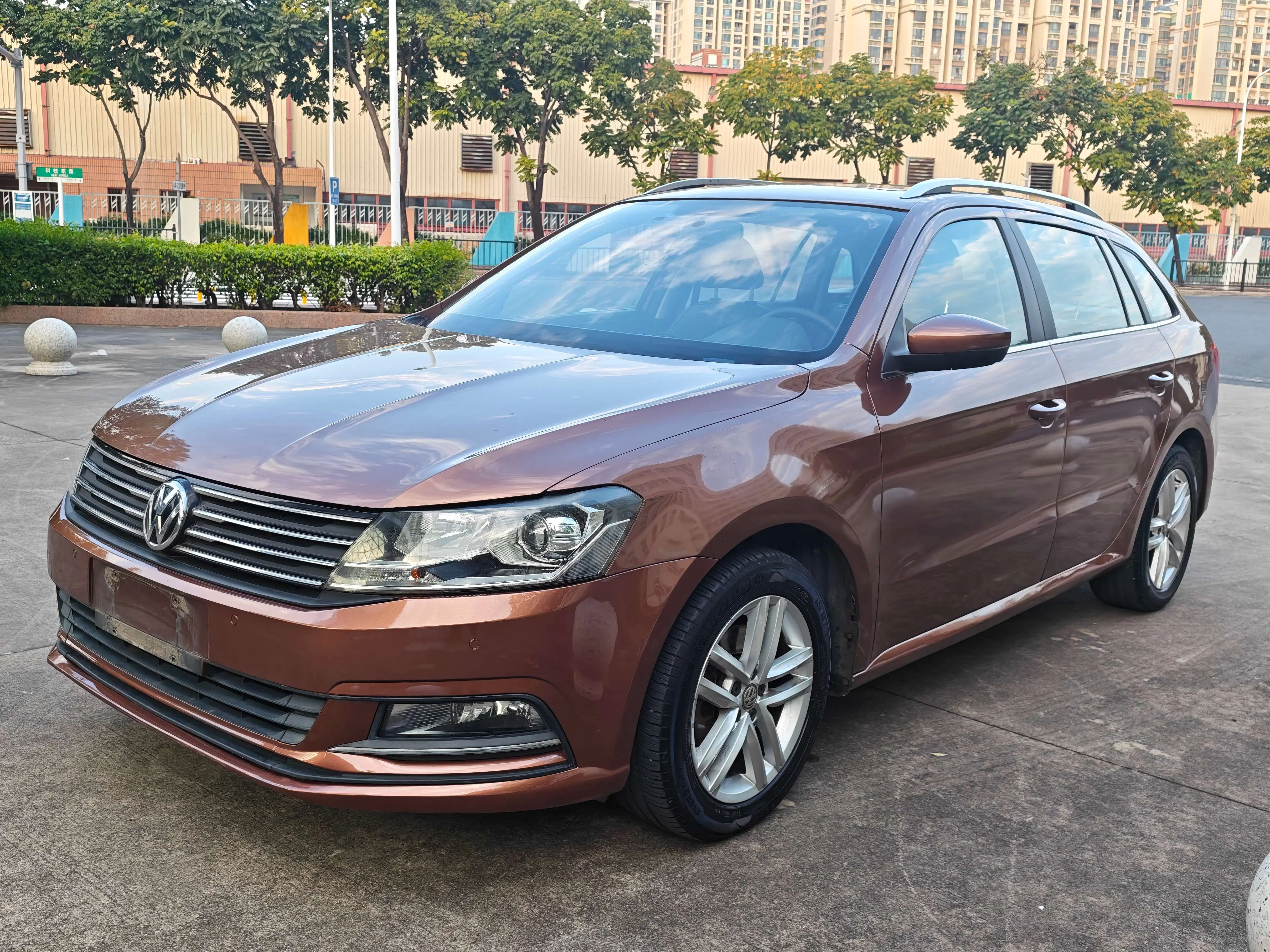 Volkswagen Langxing  из Китая