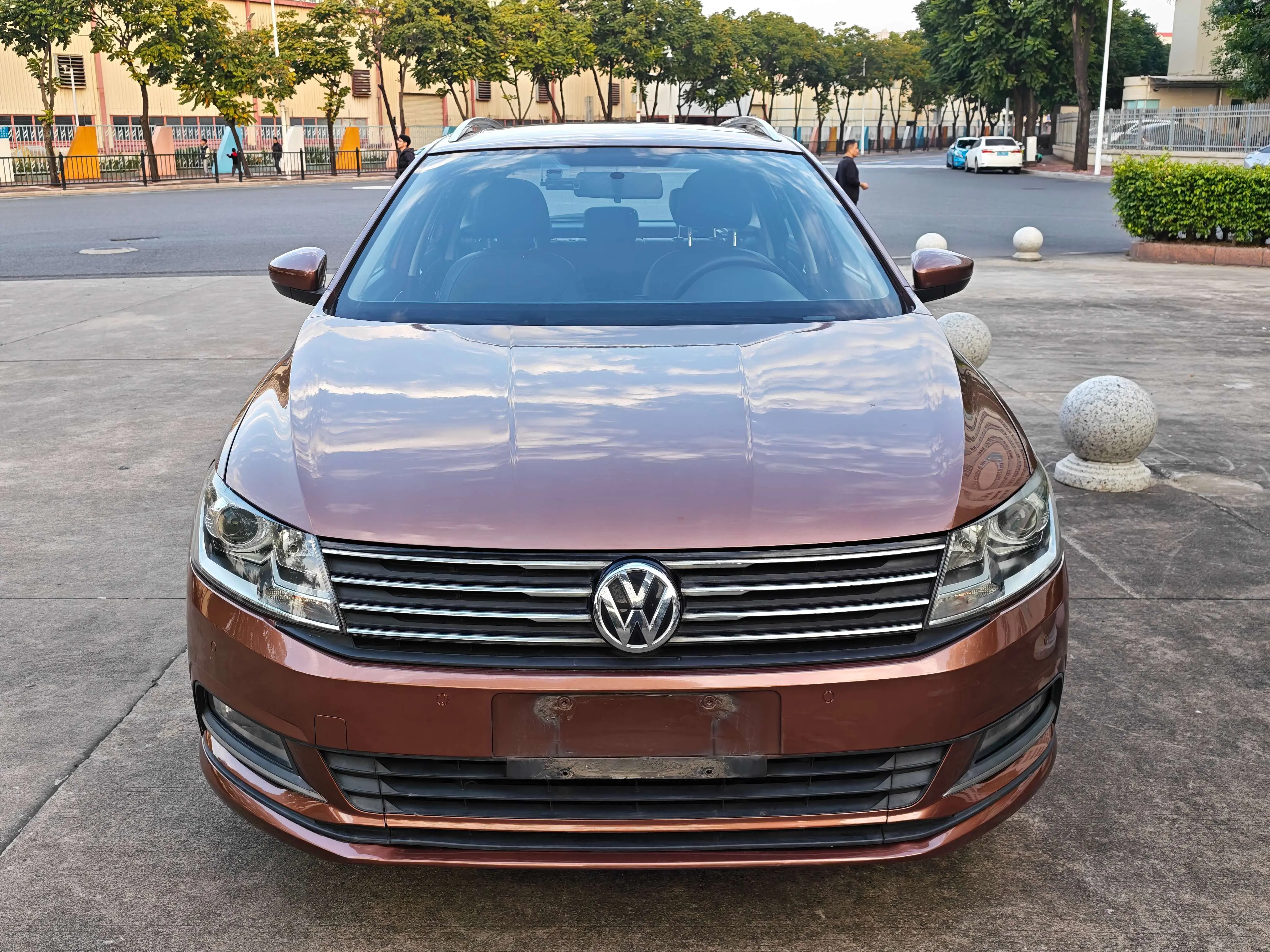 Volkswagen Langxing  из Китая