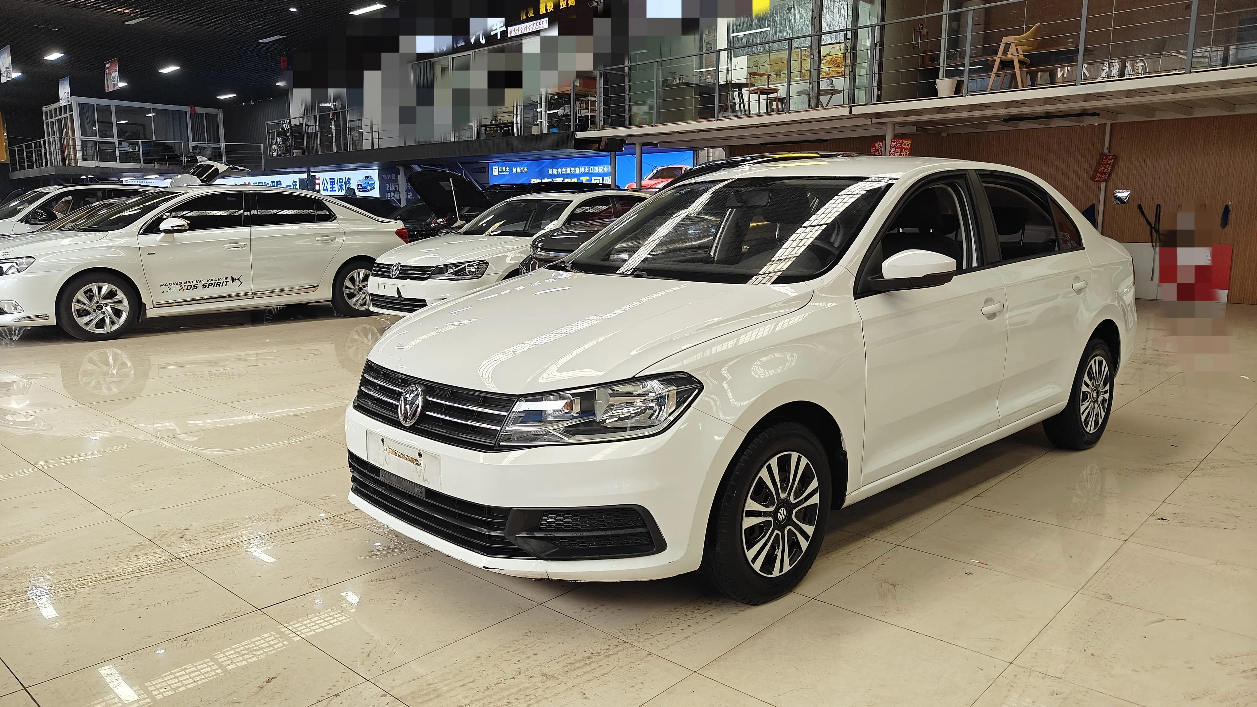 Volkswagen Santana  из Китая