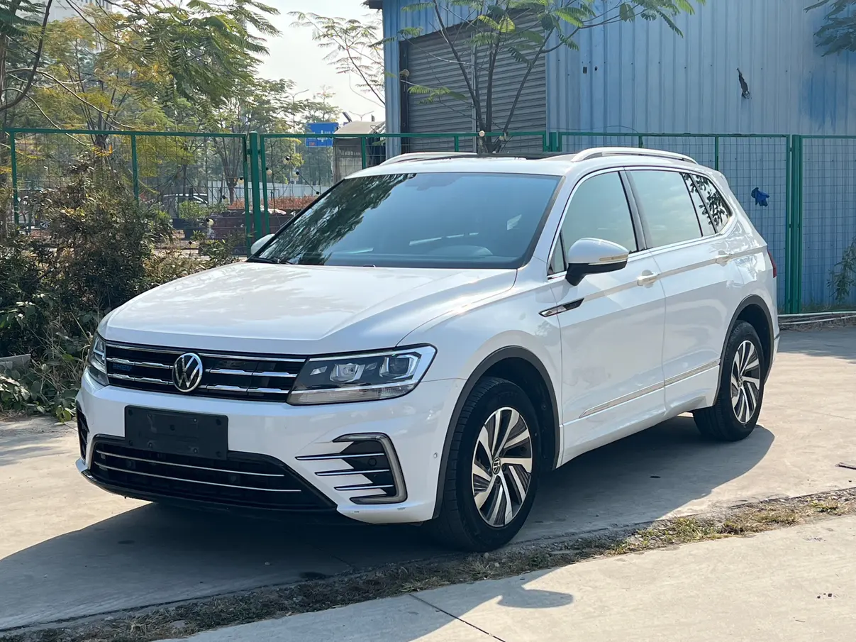 Volkswagen Tiguan L PHEV