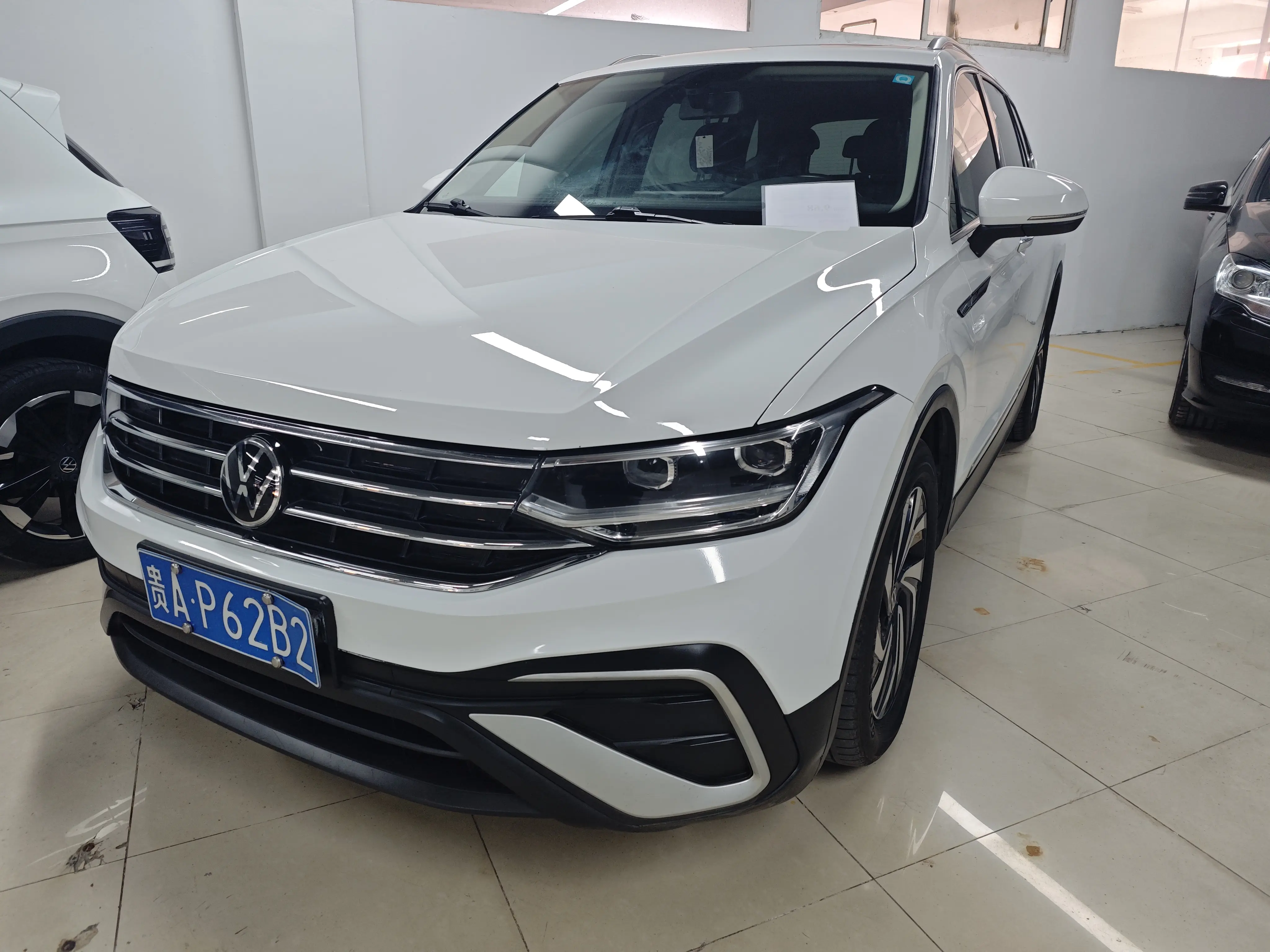 Volkswagen Tiguan L