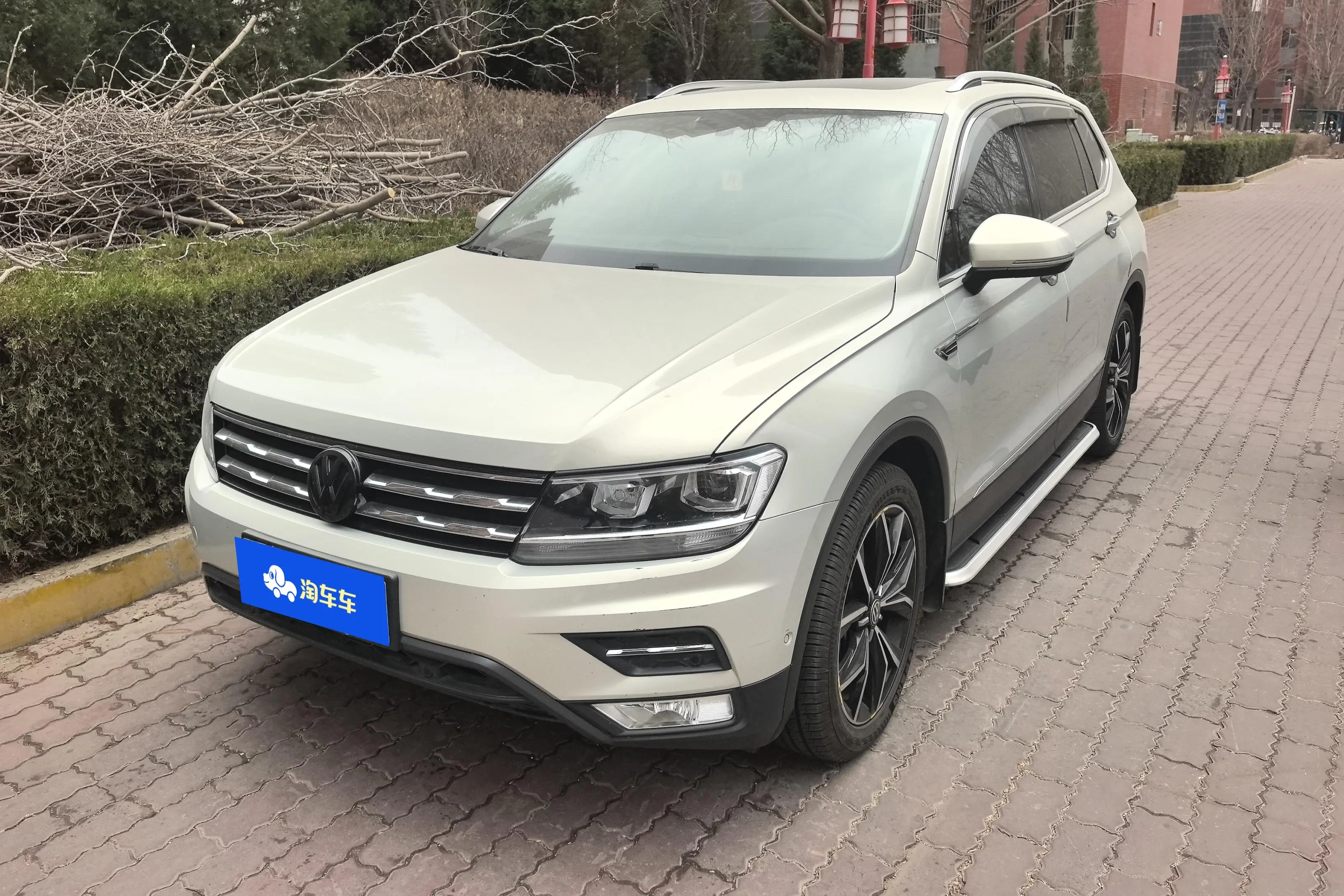 Volkswagen Tiguan L