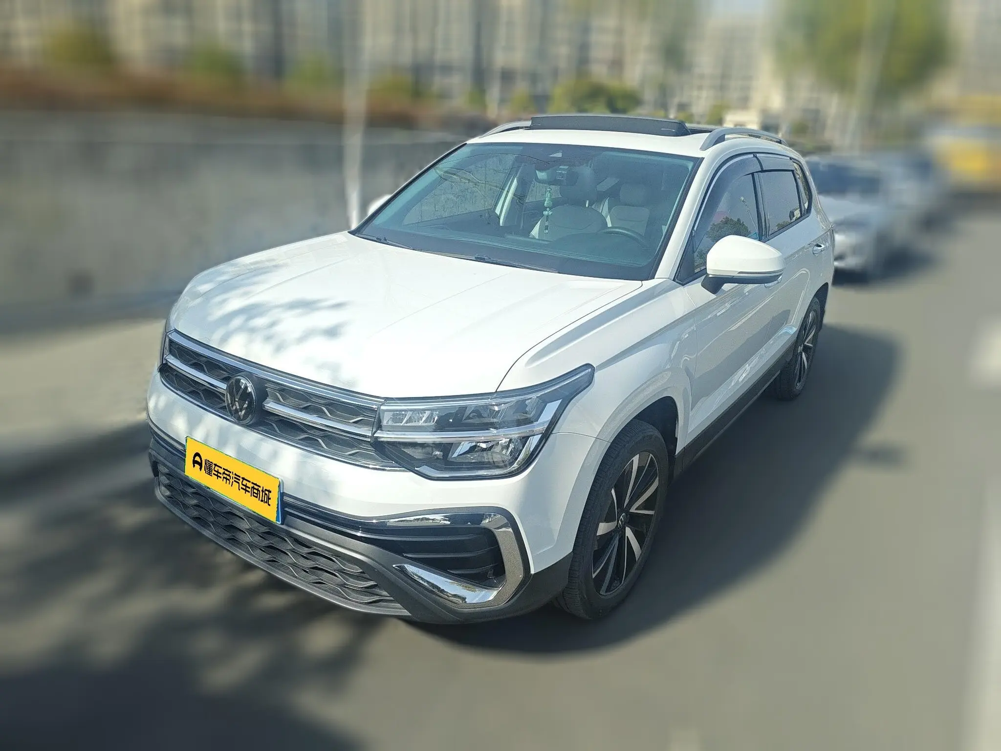 Volkswagen Tharu